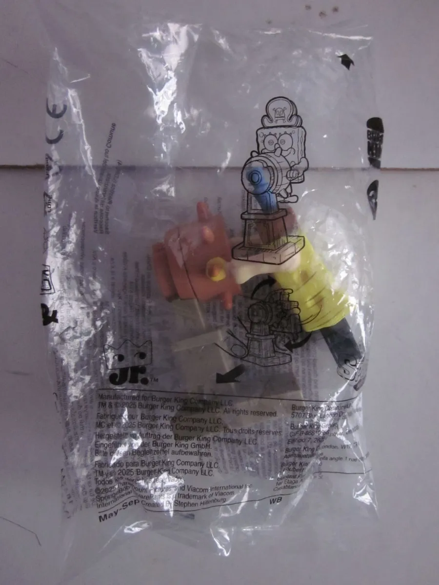Burger King SpongeBob SquarePants Pirate Figure - Image 1
