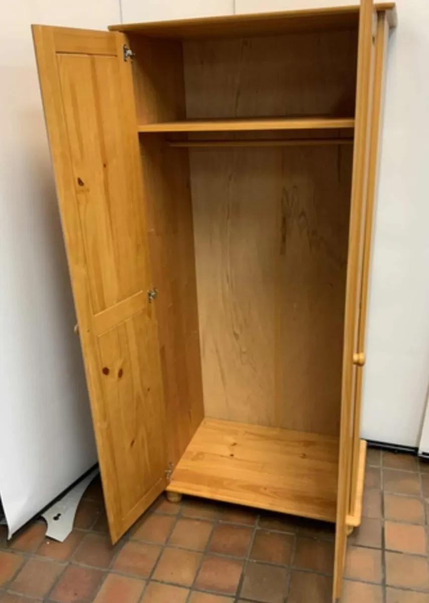 Wardrobe - Image 2