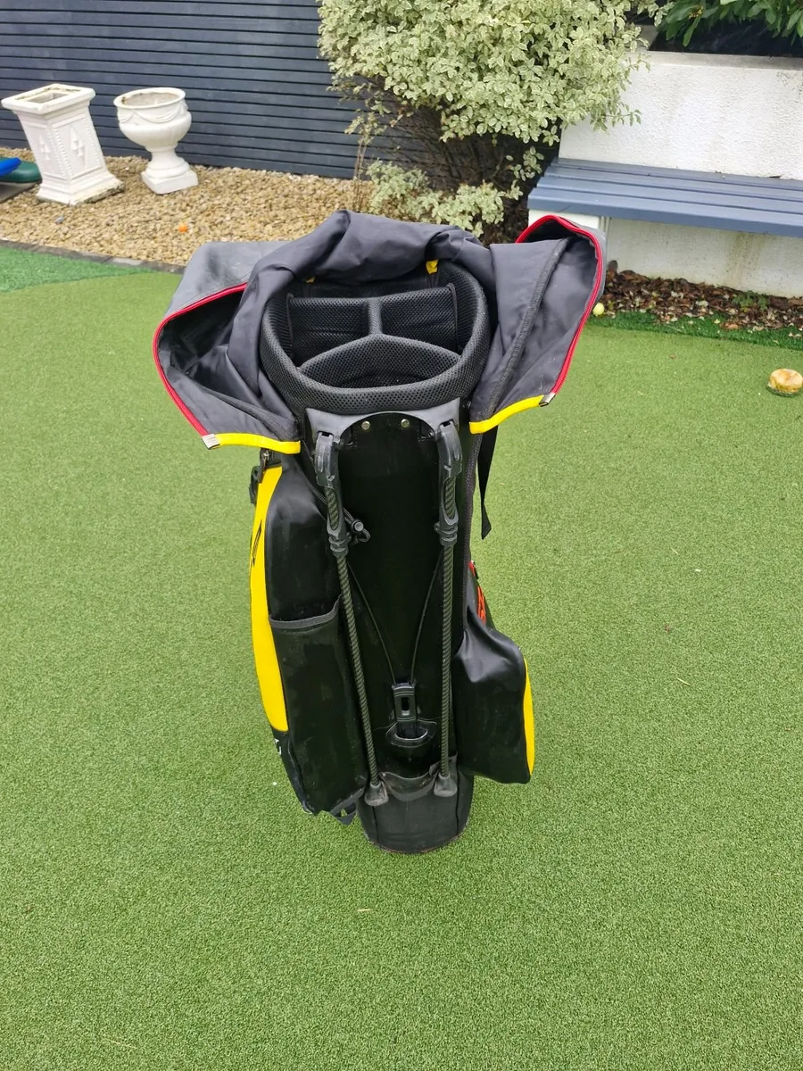 Cobra Vessel tour bag - Image 3