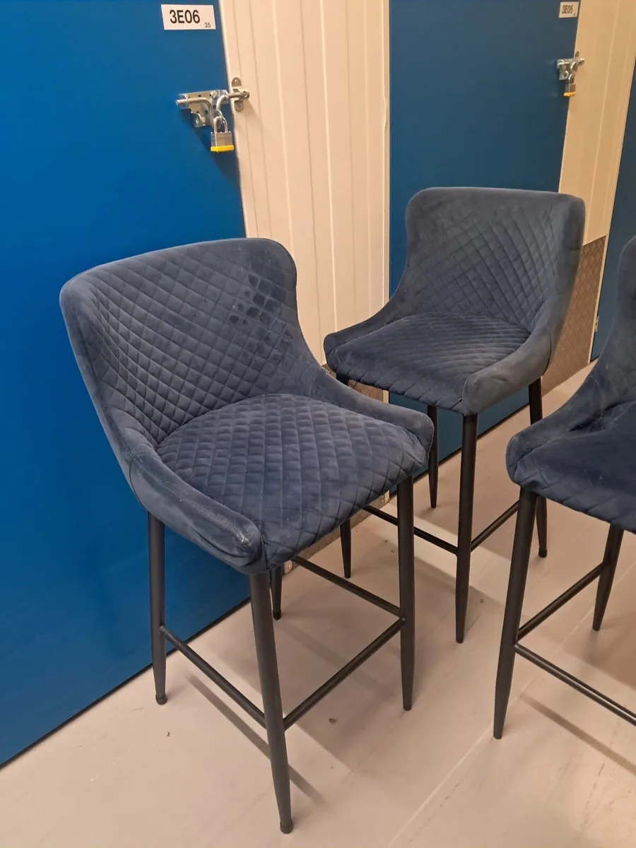 Kitchen island stool - Image 3