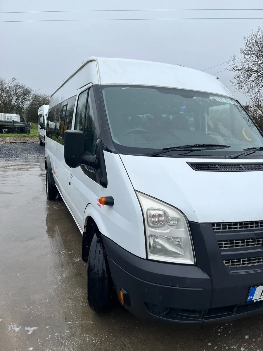 Ford Transit - Image 2