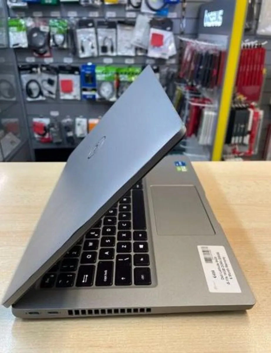 Dell Latitude 5420 14 - Image 3