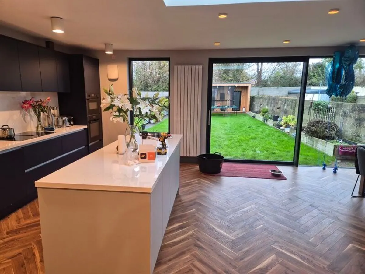 12mm herringbone laminate flooring - Image 3