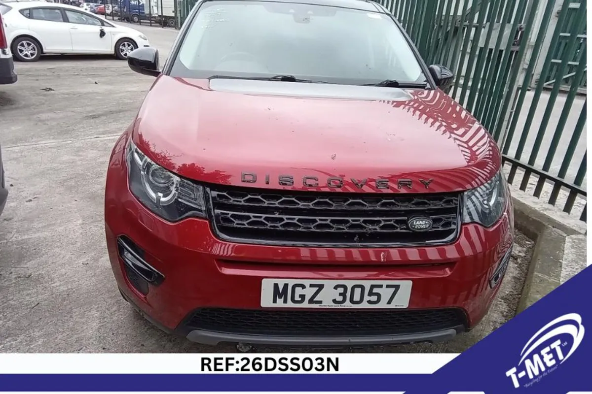 2019 LAND ROVER DISCOVERY SPORT BREAKING FOR PARTS - Image 1