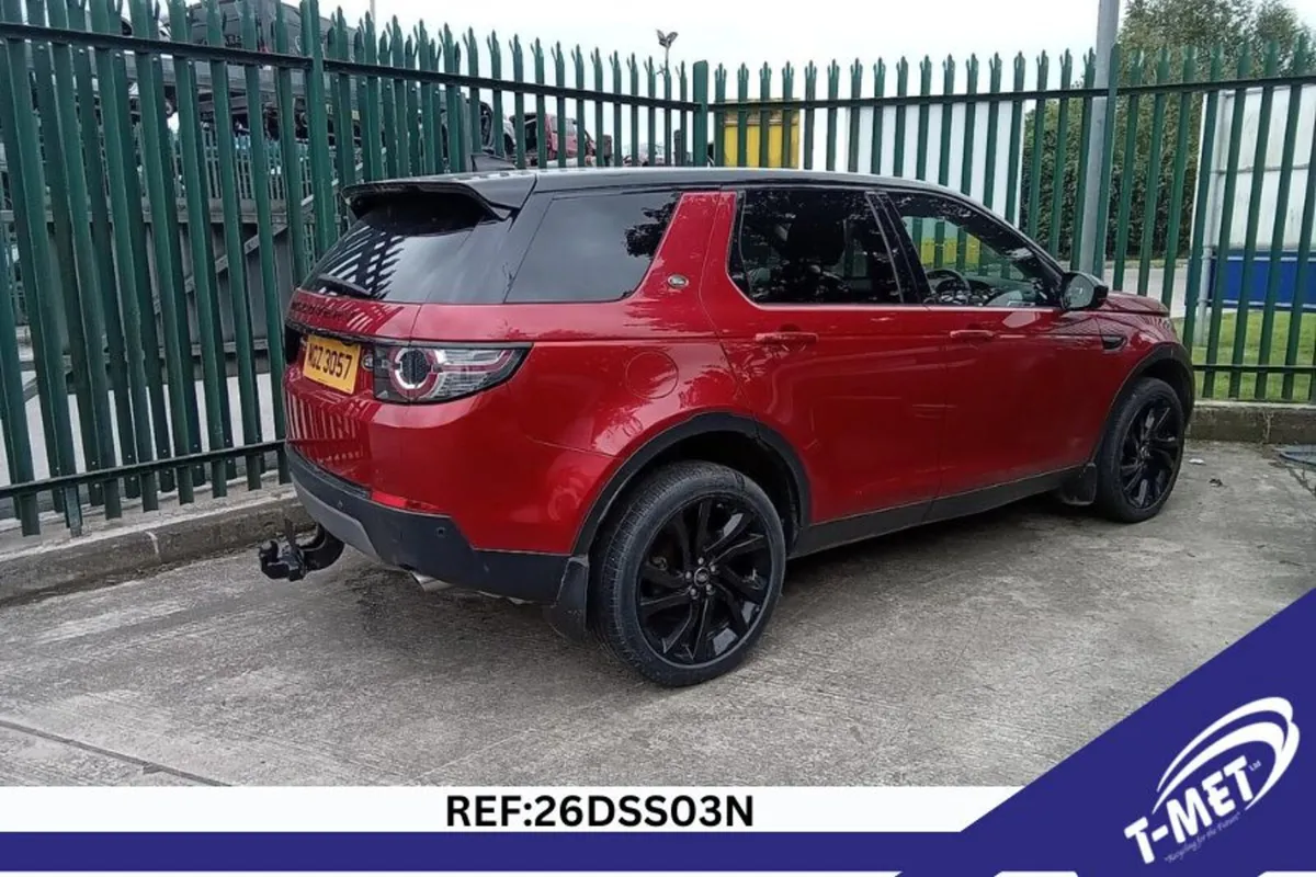 2019 LAND ROVER DISCOVERY SPORT BREAKING FOR PARTS - Image 3