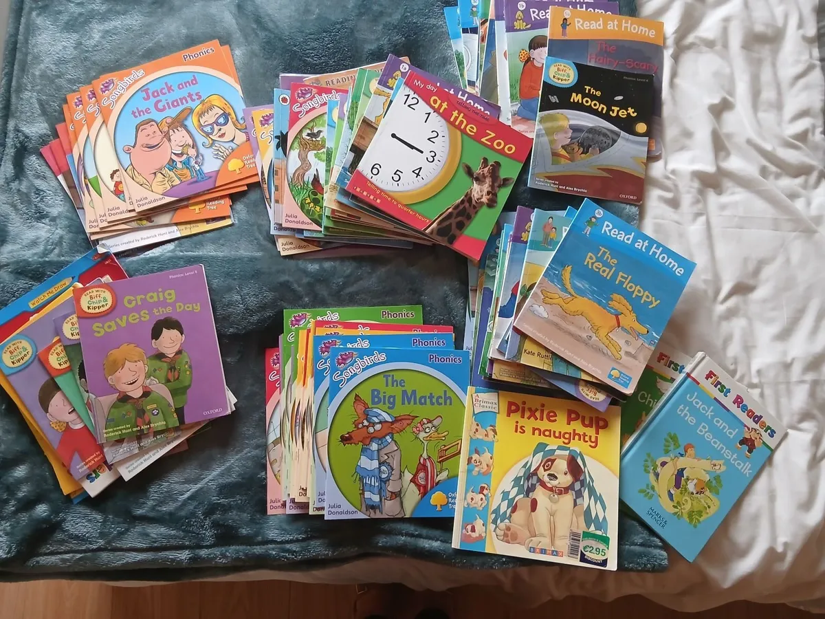 Childrens books - Image 1