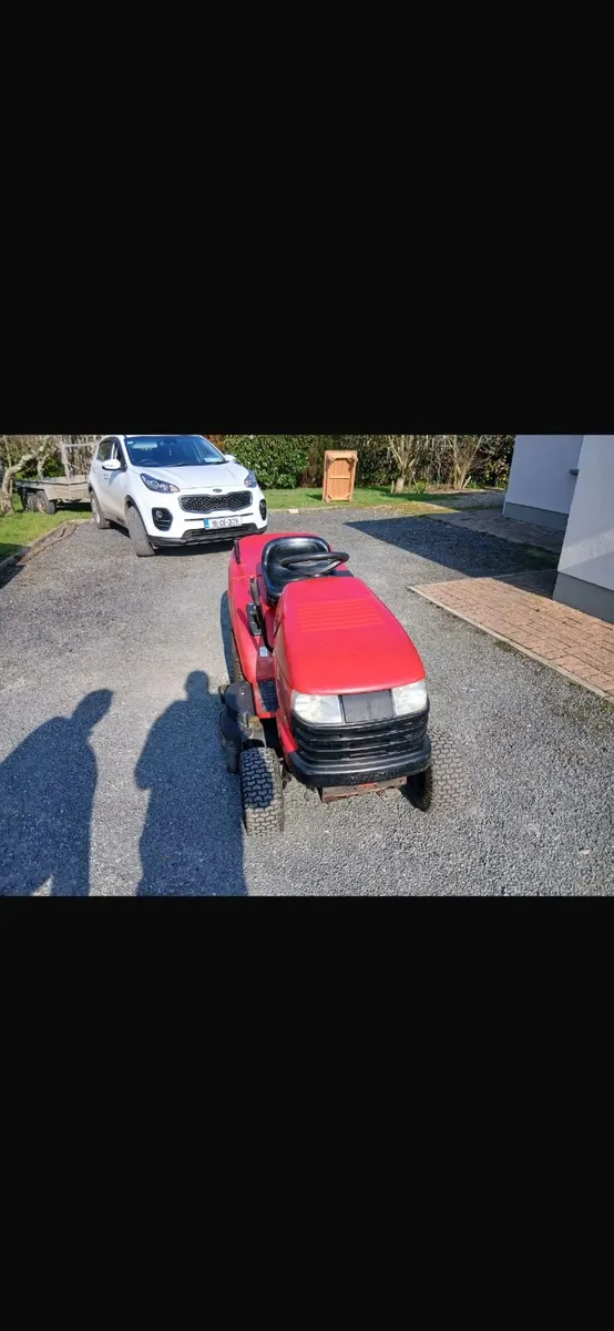 Ride on lawnmower - Image 4