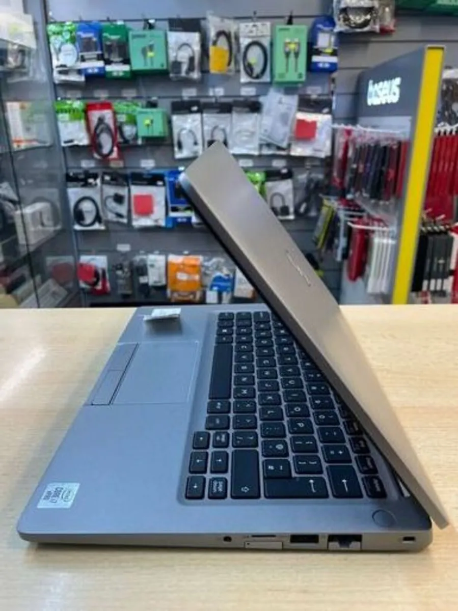 Dell Latitude 5310 13.3 - Image 2