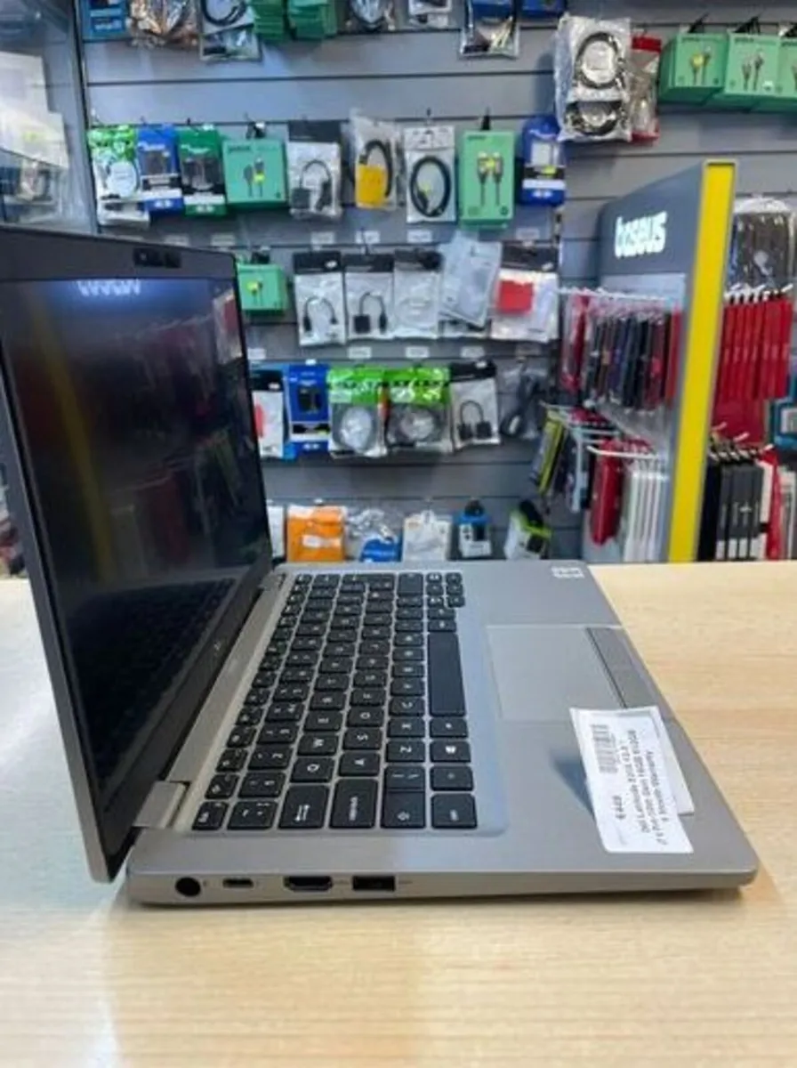 Dell Latitude 5310 13.3 - Image 3