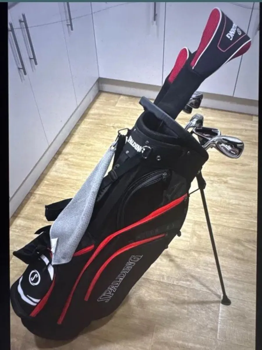 Spalding Golf Set Left Hand - Image 1