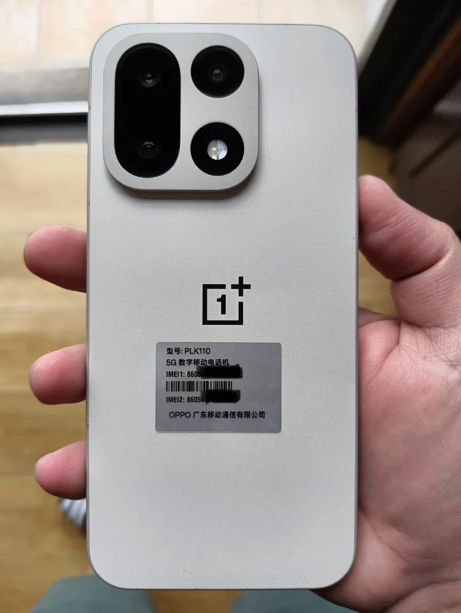 OnePlus 15 Sandstorm 256gb - Image 1