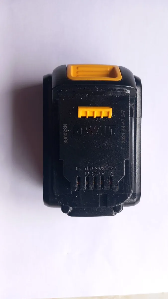 DeWalt Battery 18V - Image 3