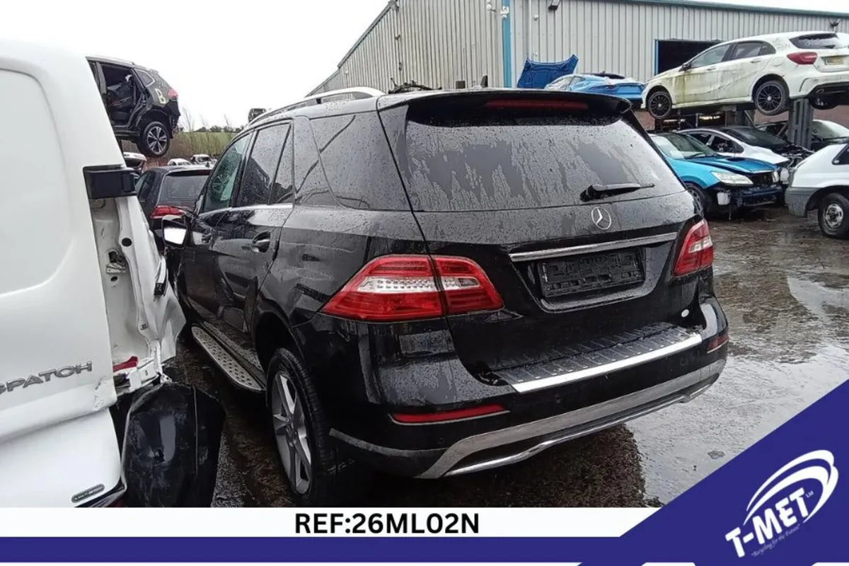 2013 MERCEDES M-CLASS BREAKING FOR PARTS - Image 3