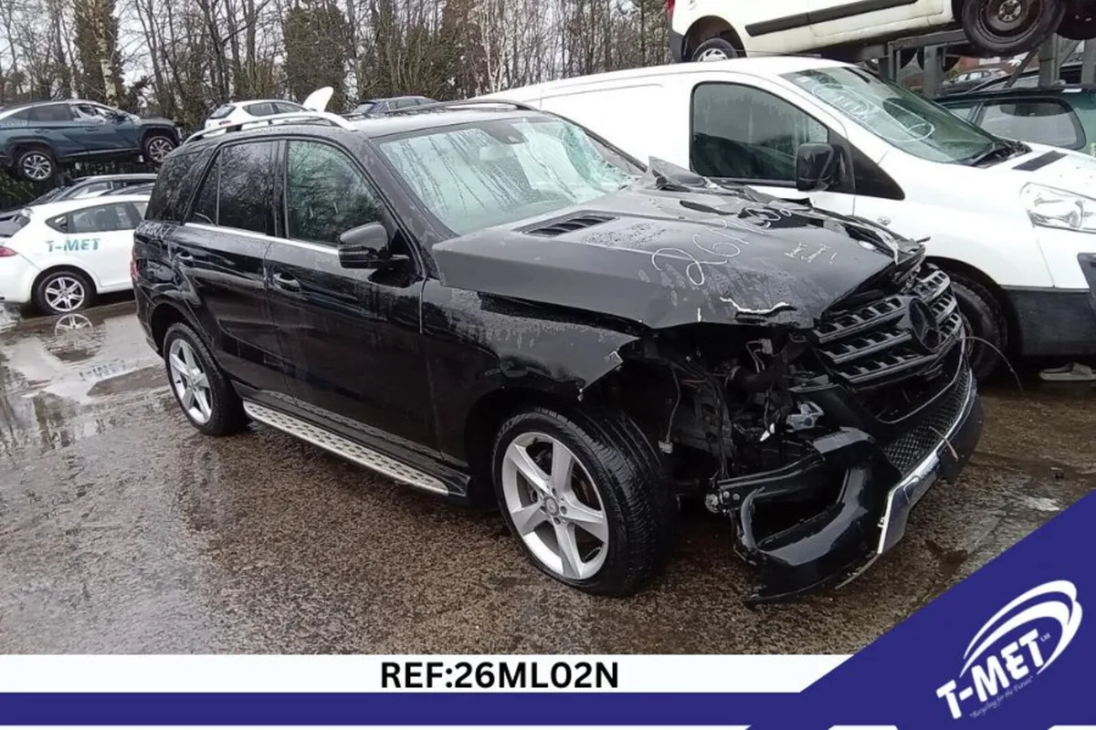 2013 MERCEDES M-CLASS BREAKING FOR PARTS - Image 4