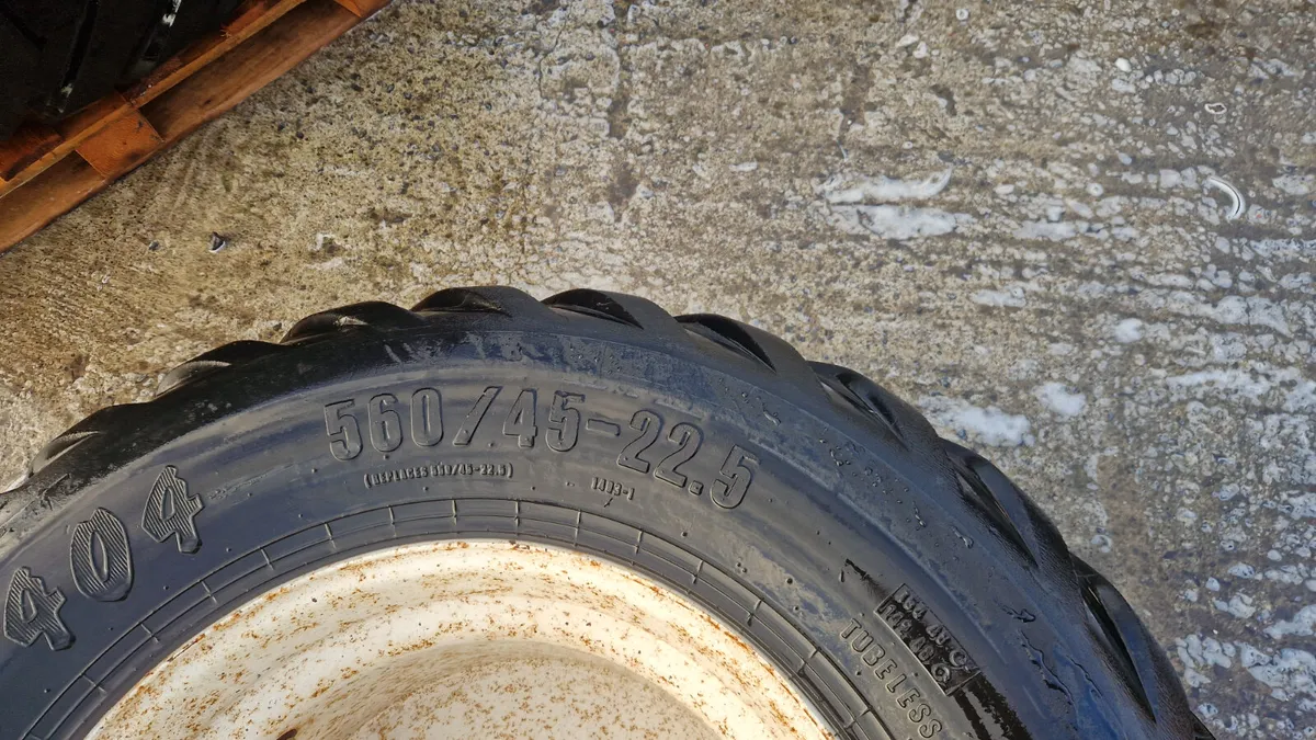 New Holland Grass tyres - Image 2