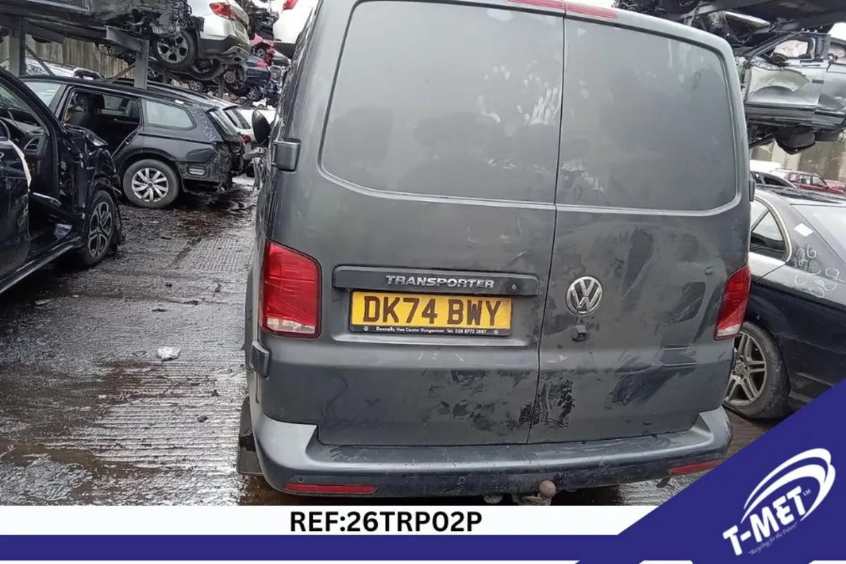 2024 VOLKSWAGEN TRANSPORTER BREAKING FOR PARTS - Image 2