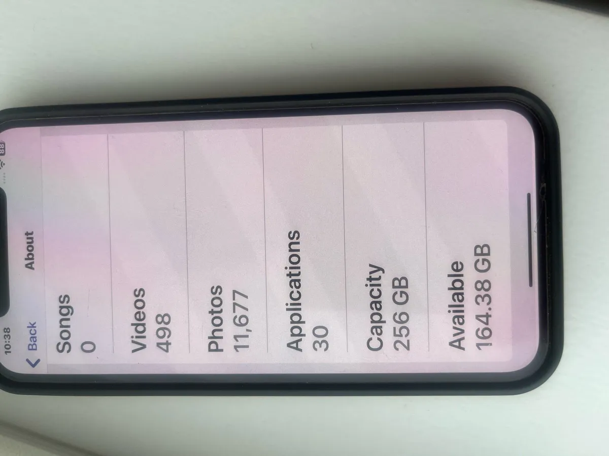 iPhone 12 Pro. Unlocked. 256gb. Gold. €180 - Image 4