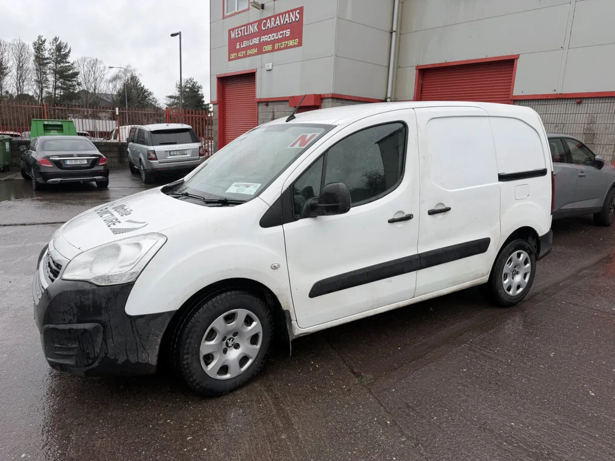 2016 Peugeot Partner Van - Image 4
