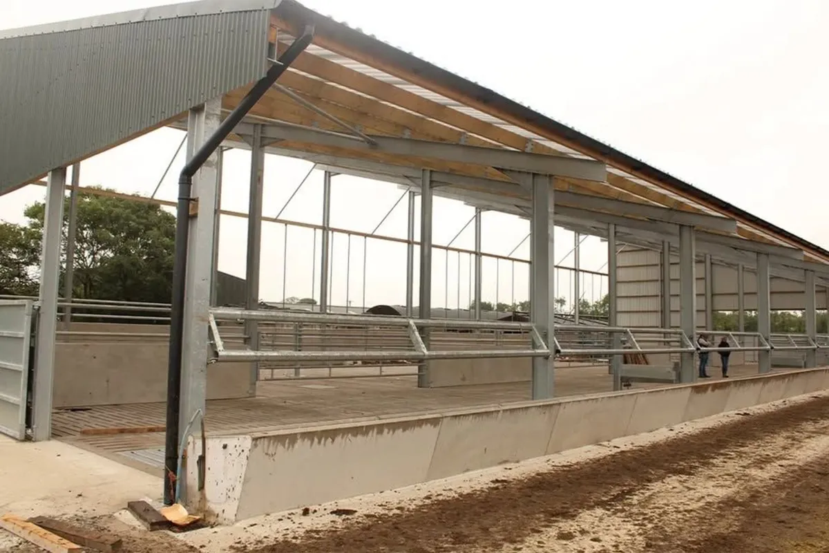 2 Bar Feed Rail - Image 2