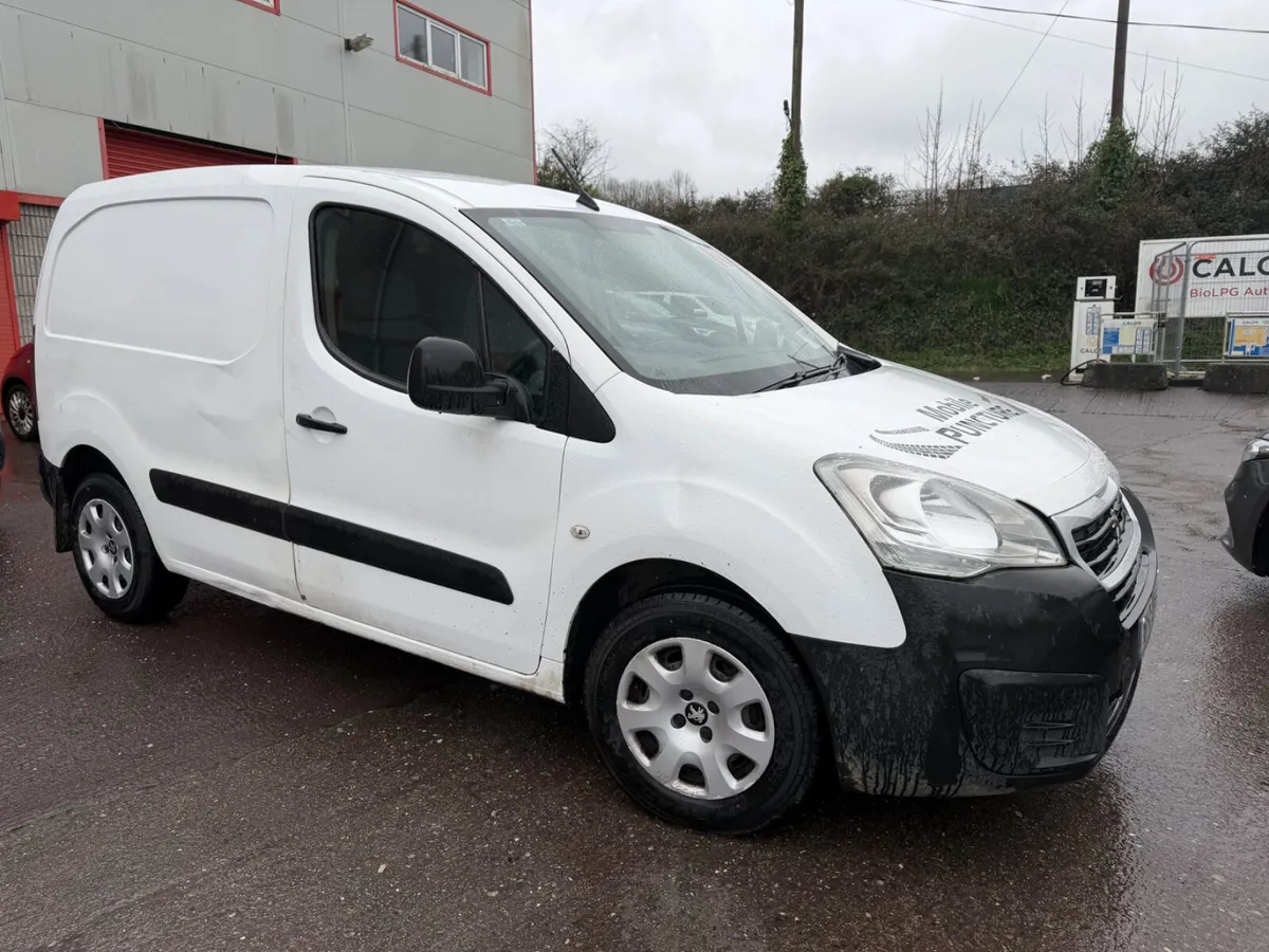 2016 Peugeot Partner Van - Image 4