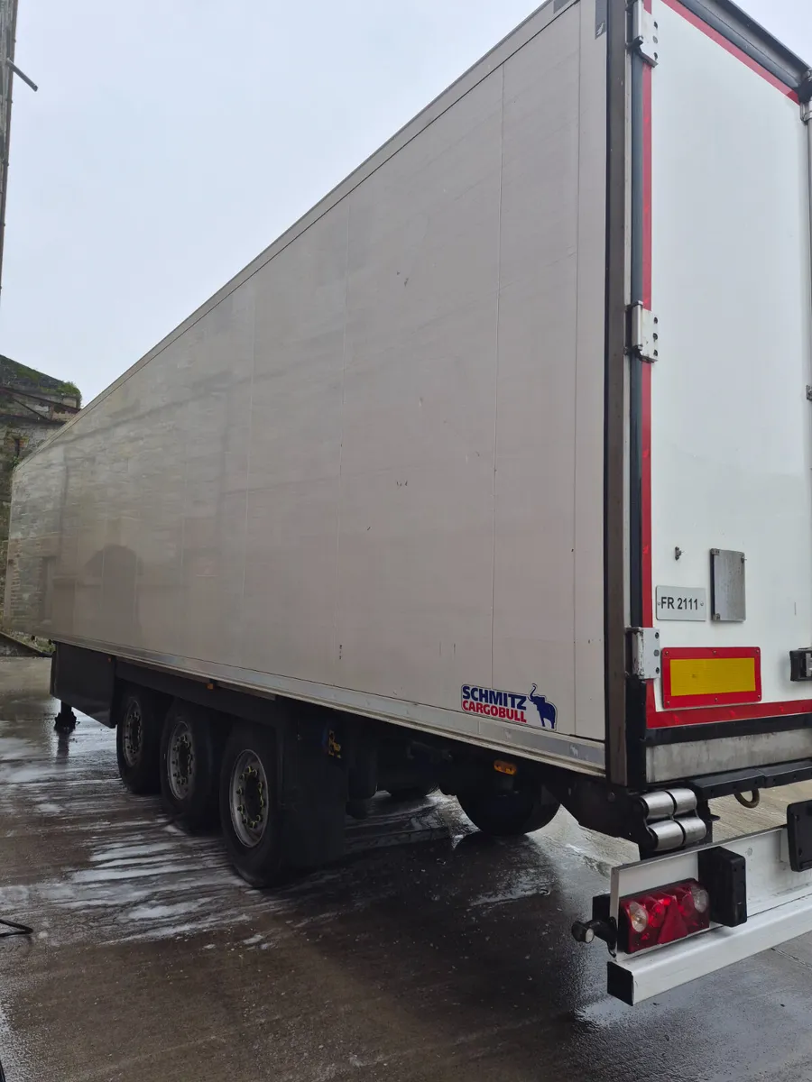 2019 Schmitz Single Temp Fridge Trailer - Image 4