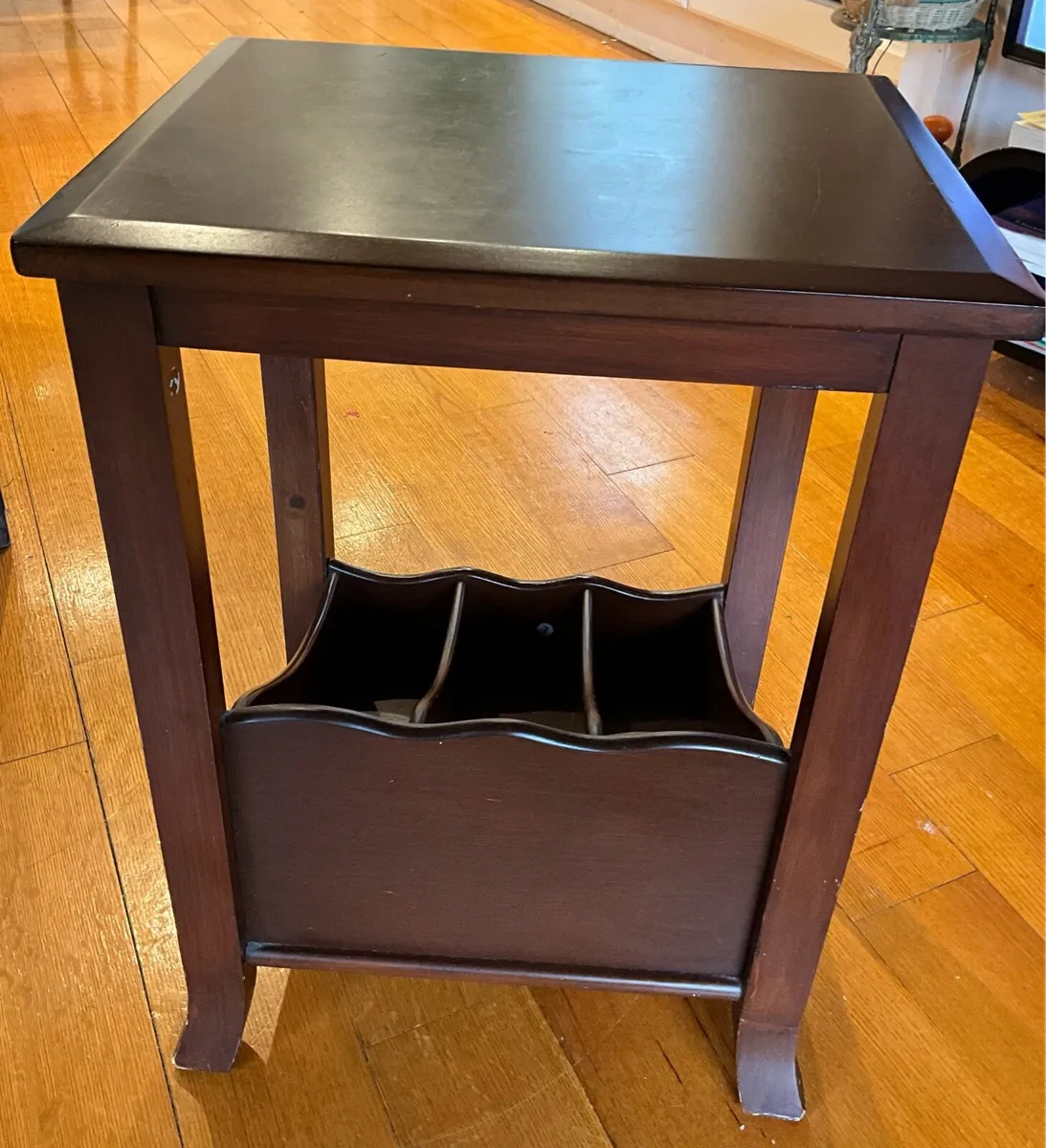 Magazine Table with Magazine/Record/Vinyl Storage - Image 2