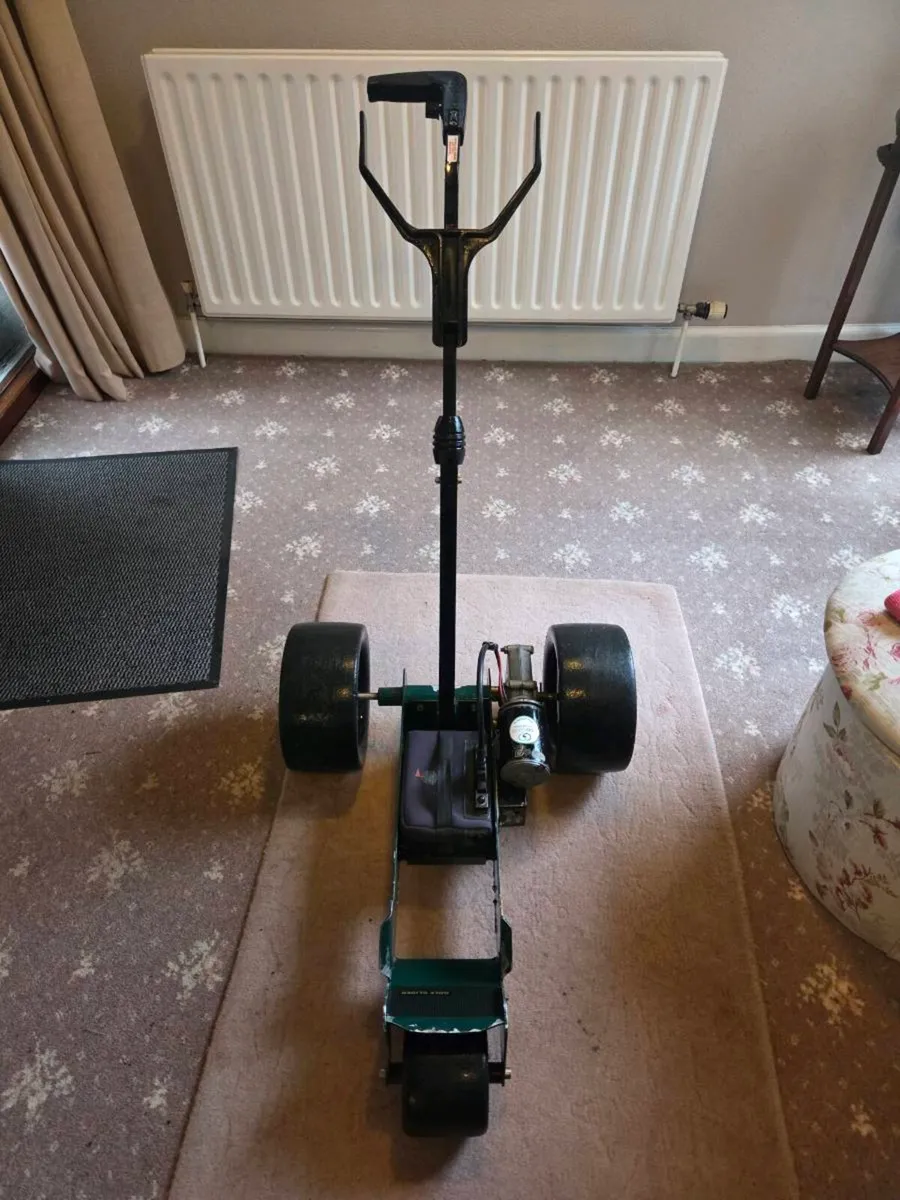 Golf Trolley - Image 4