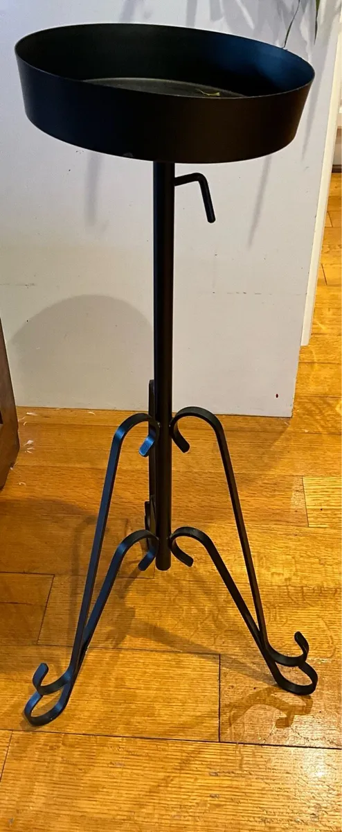 Wrought iron Pedestal Plant/Flower Stand - Image 2