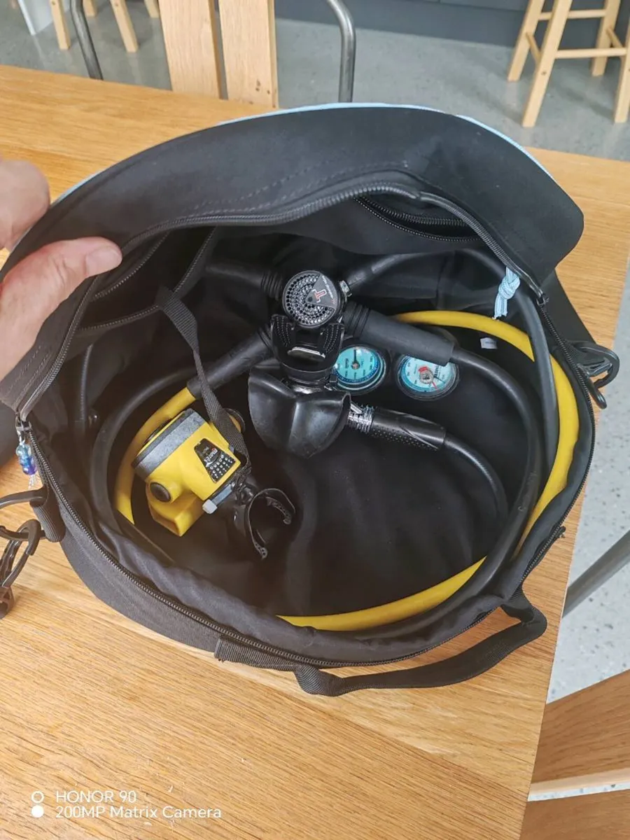 Dive regulator - Image 4