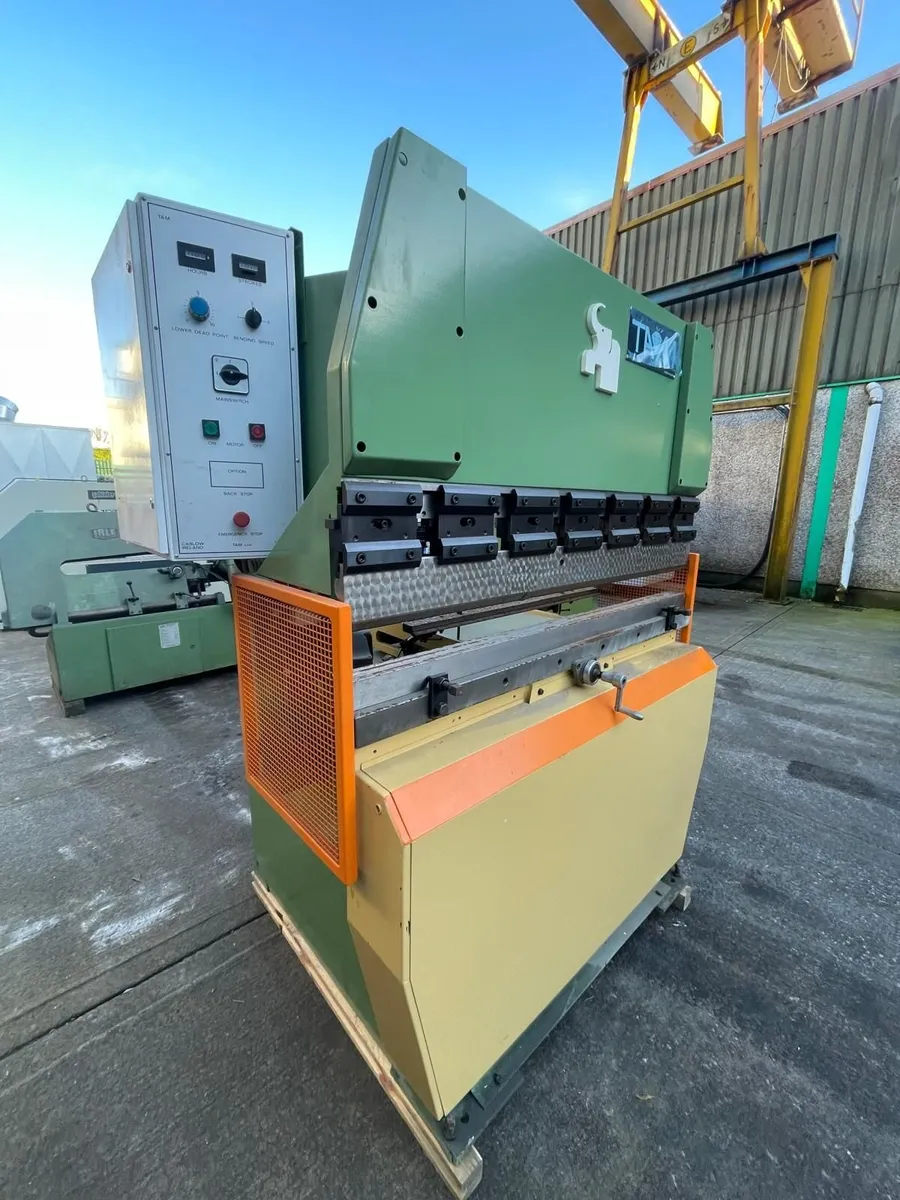 TAM Hydraulic Press Brake - Image 1