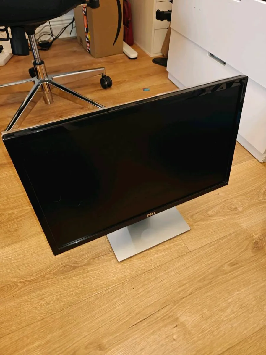 Dell 24" Full HD 1080p Monitor HDMI Gaming /Office - Image 3
