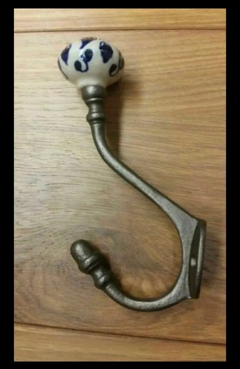 6 x Large Cast Iron Coat Hooks Pumpkin Top NEW - Image 2