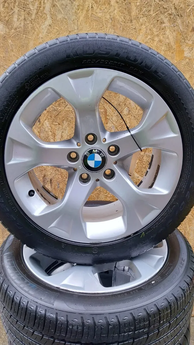 2013 BMW X1 17" Alloy Wheels Set 225/50R17 - Image 3