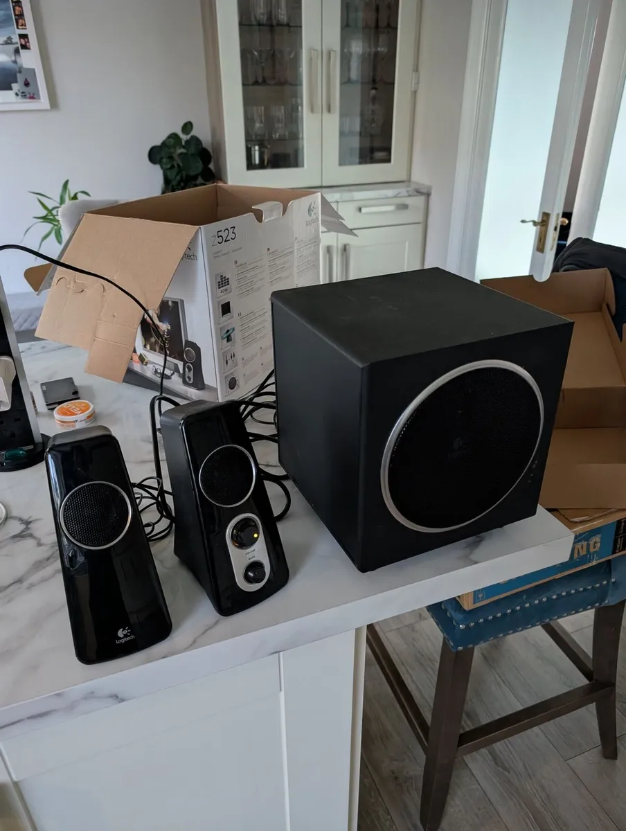 Logitech z523 Speakers - Image 1