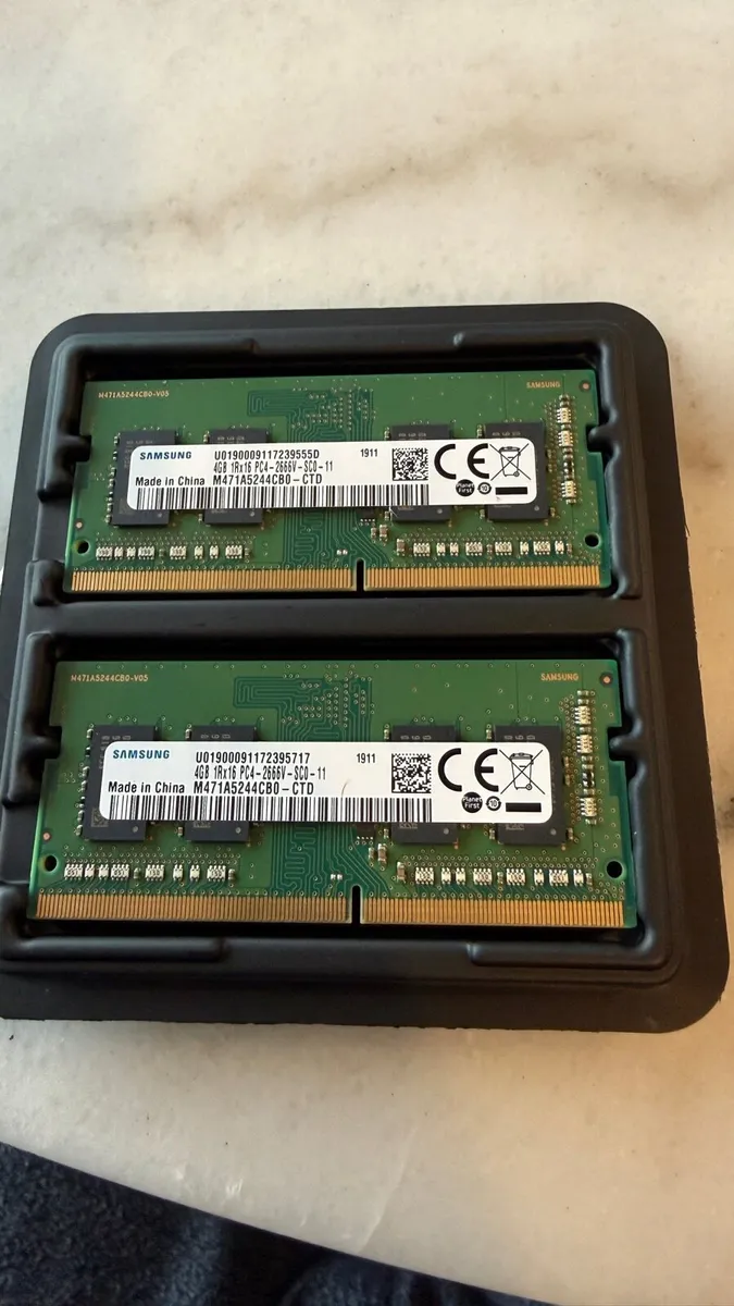 Samsung 8gb DDR4 kit (2x 4bg)
