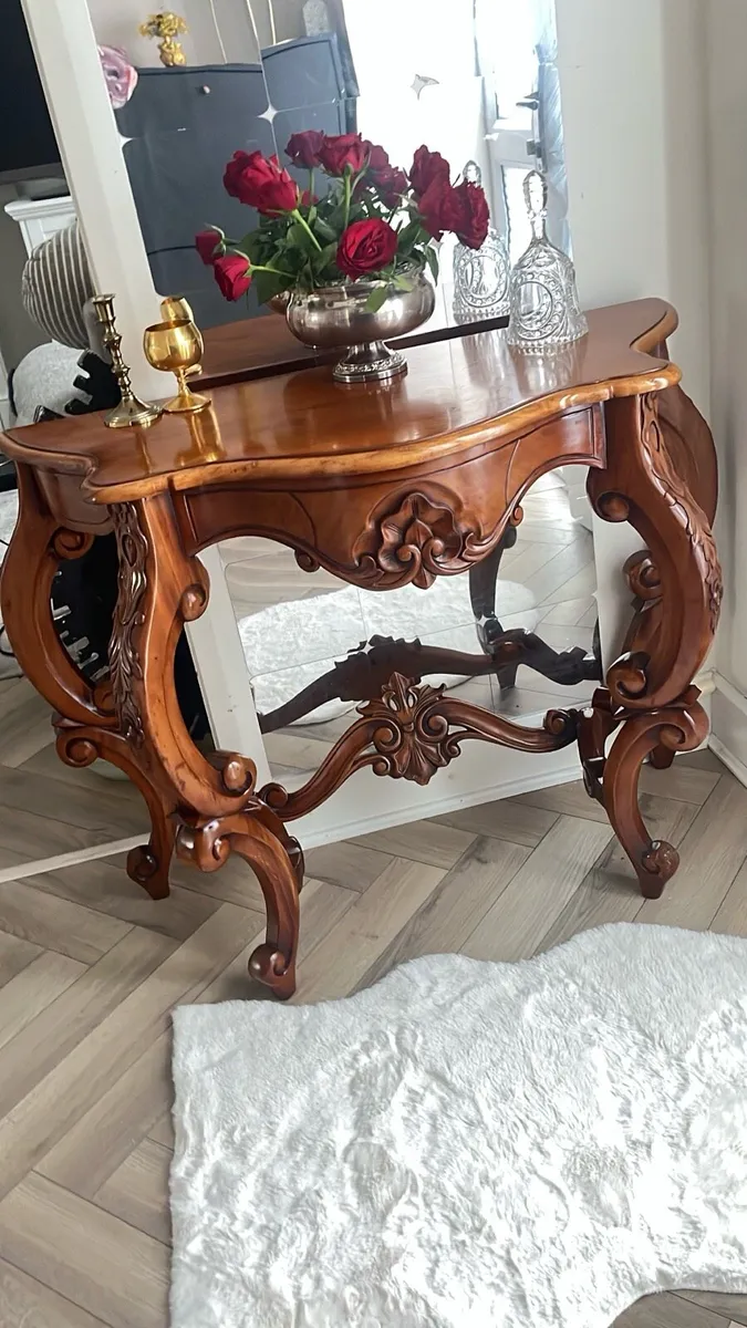 Stunning!French Rococo/LouisXV Style Console Table - Image 3