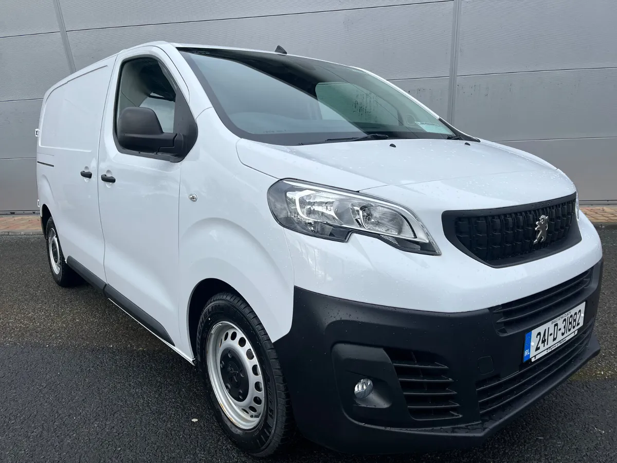 Peugeot Expert Professional Plus 1.5 - Image 1