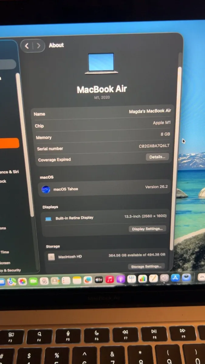 MacBook Air - Image 1