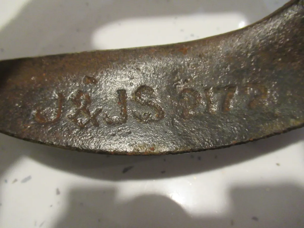 antique shoe anvil cast iron cobbler RARE door - Image 3