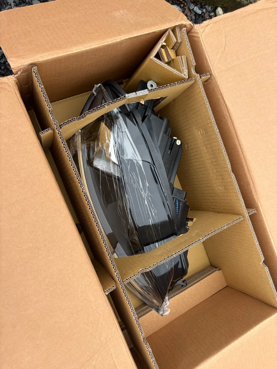 Light for mk7 golf - Image 3