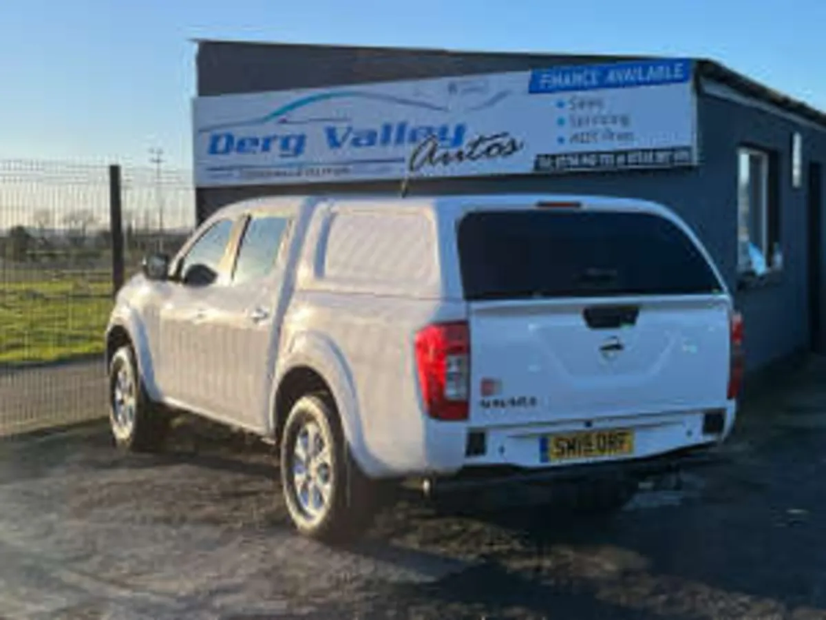 NISSAN NAVARA 2.3 Acenta dCi 4WD 5dr - Image 4
