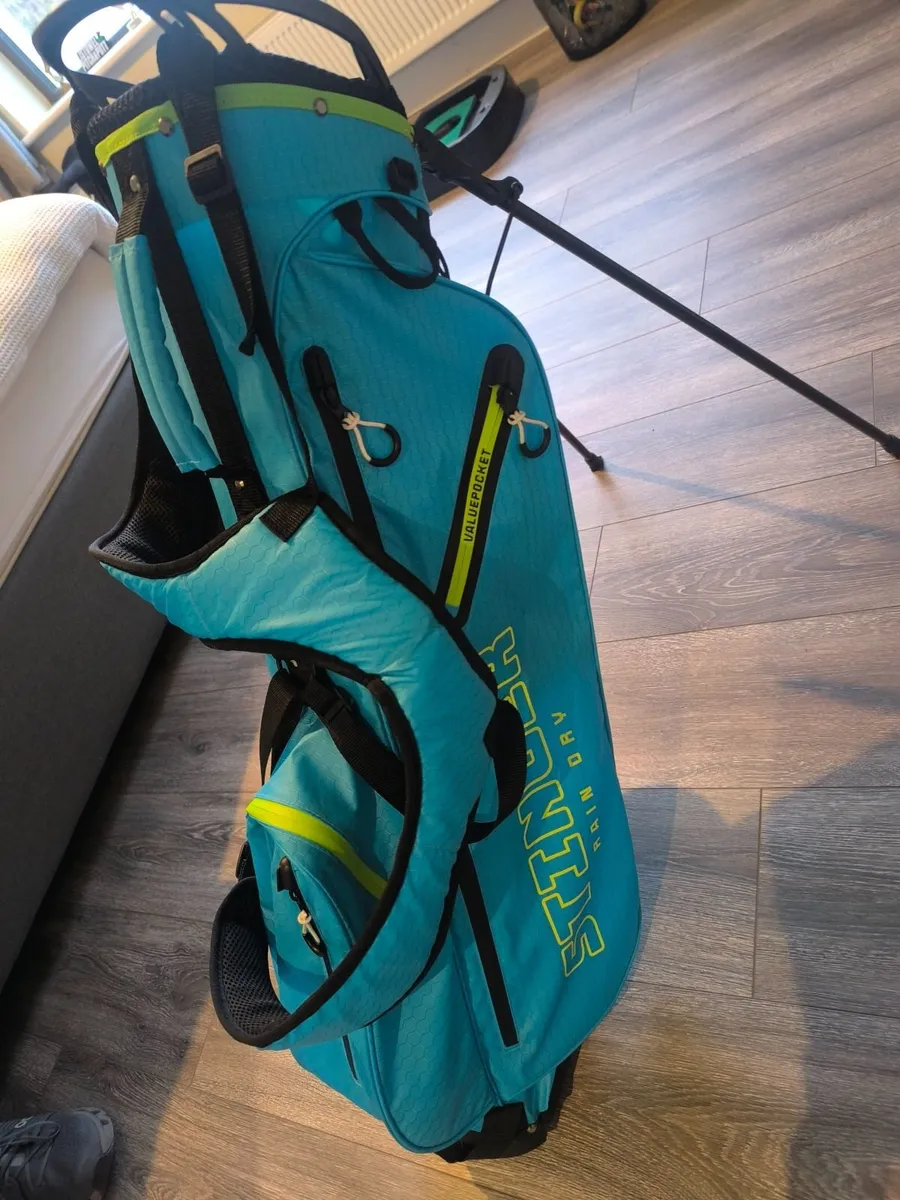 Left hand golf clubs and golf bag - Image 3