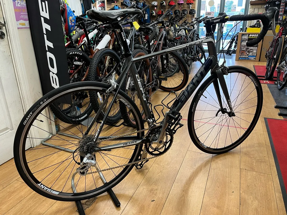 Giant Defy Size Large - Image 1