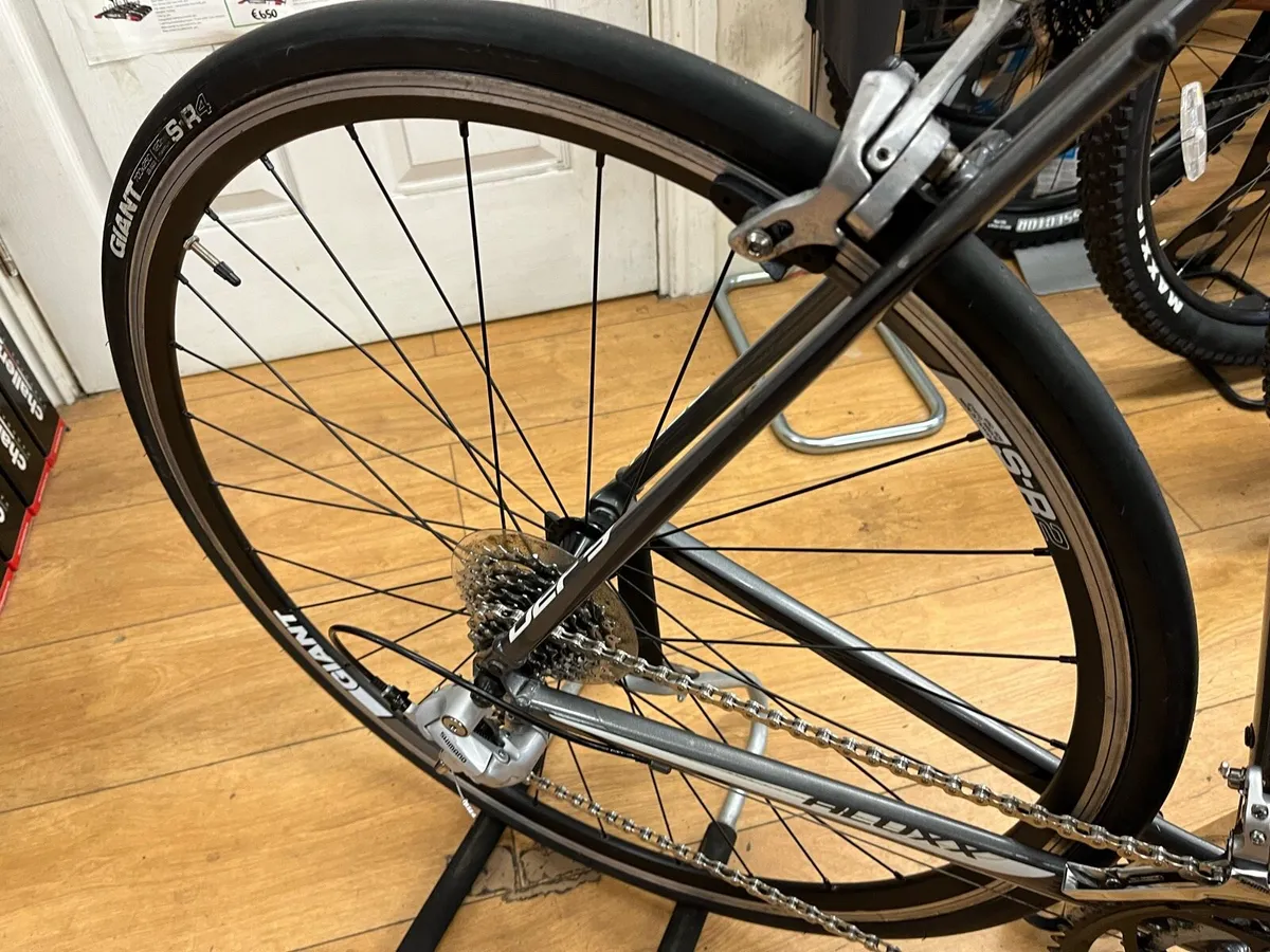 Giant Defy Size Large - Image 4