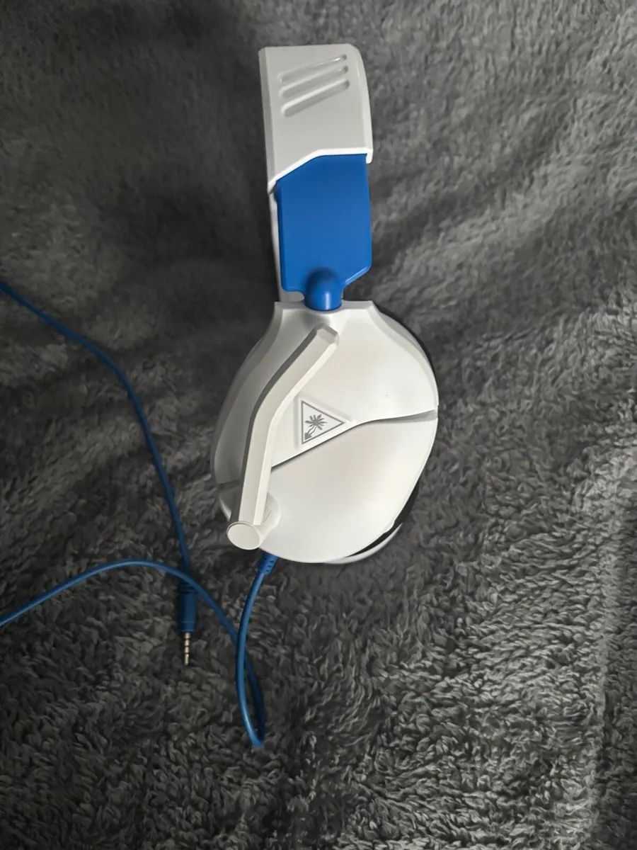 Turtle Beach PS5 Headset - Image 3