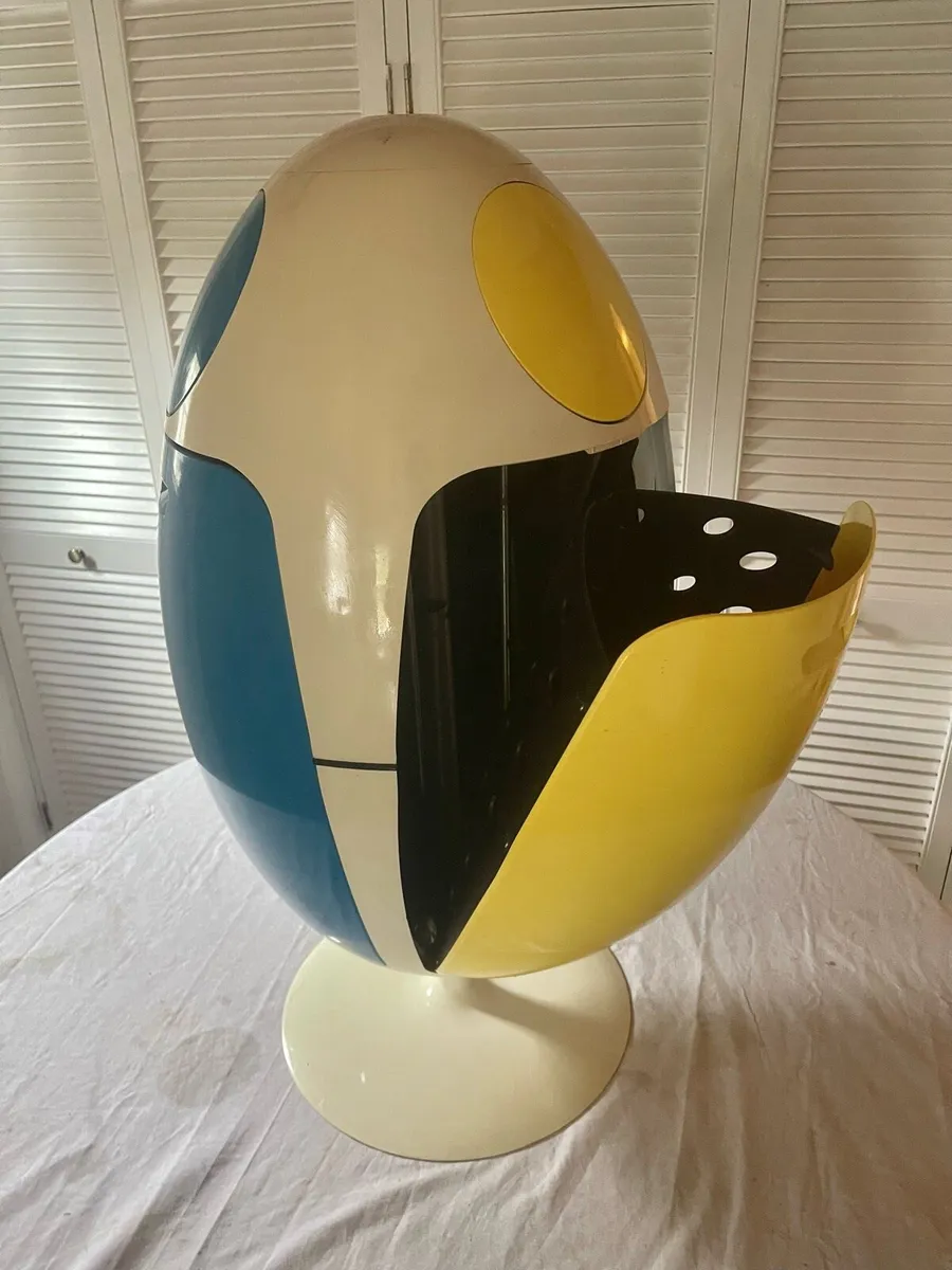 Mid century re cycling - Image 1