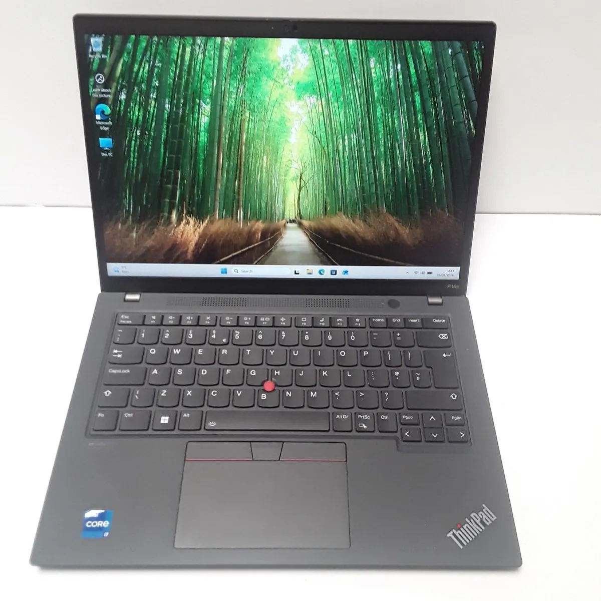 Lenovo ThinkPad P14s Gen 3 | Intel Core i7-12650P - Image 3