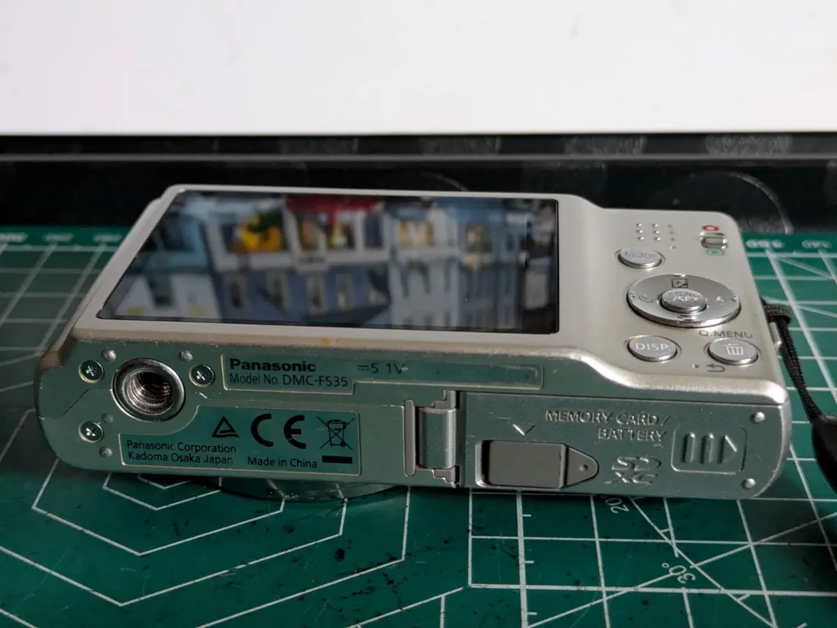 Panasonic Lumix FS-35 16MP CCD🌈 Leica lens 💥 - Image 2
