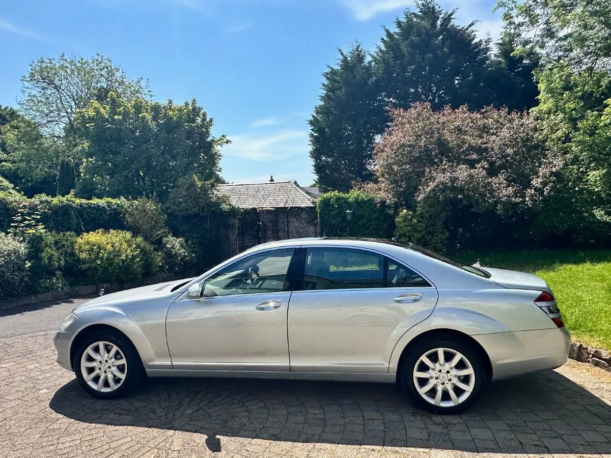 Mercedes-Benz S500 LWB Fantastic Condition - Image 2