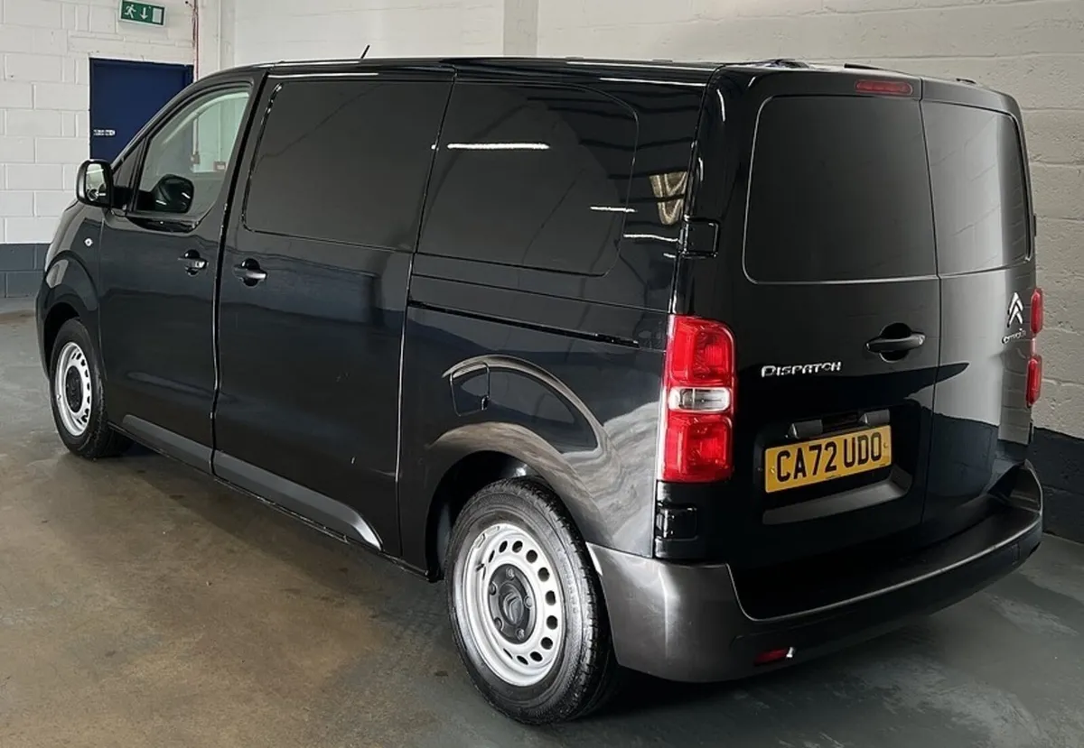 2022 Citroen Dispatch Panel Van - Image 3